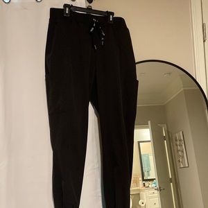 Women’s black med couture scrub pants